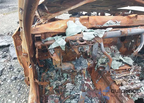 2009 BMW 135I from USA, damaged, VIN WBAUN93519VE94593